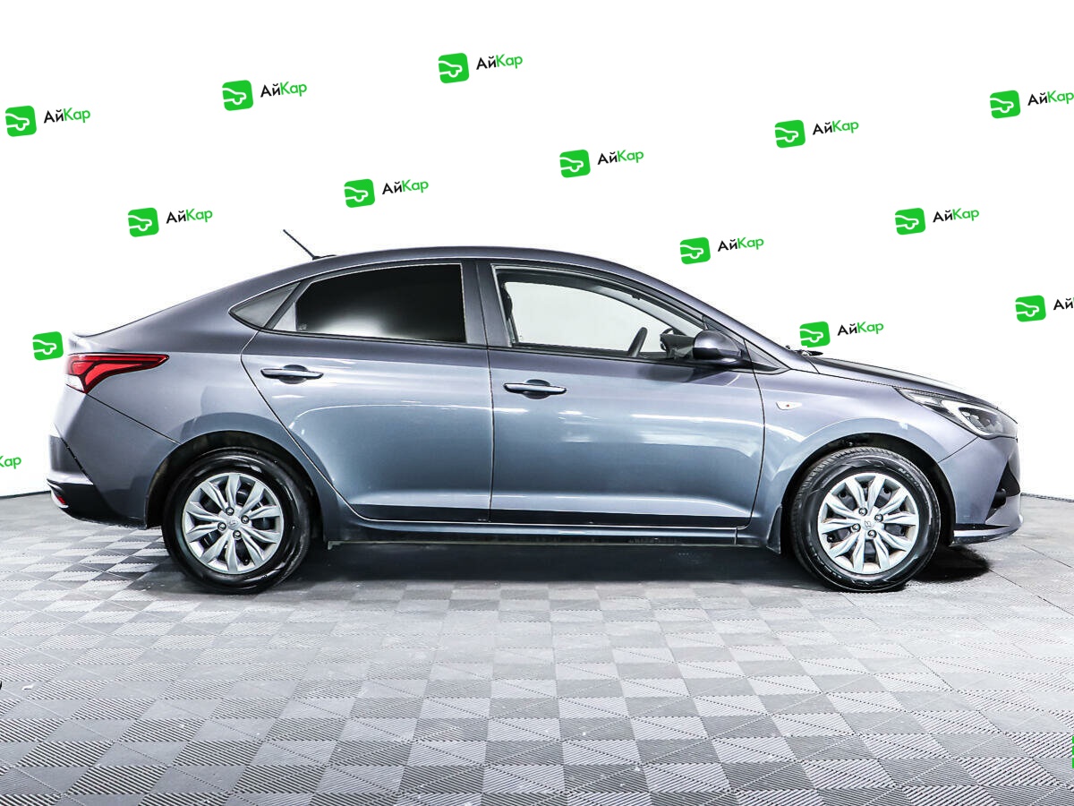 Hyundai Solaris с пробегом — 2021 год. Фото: #3