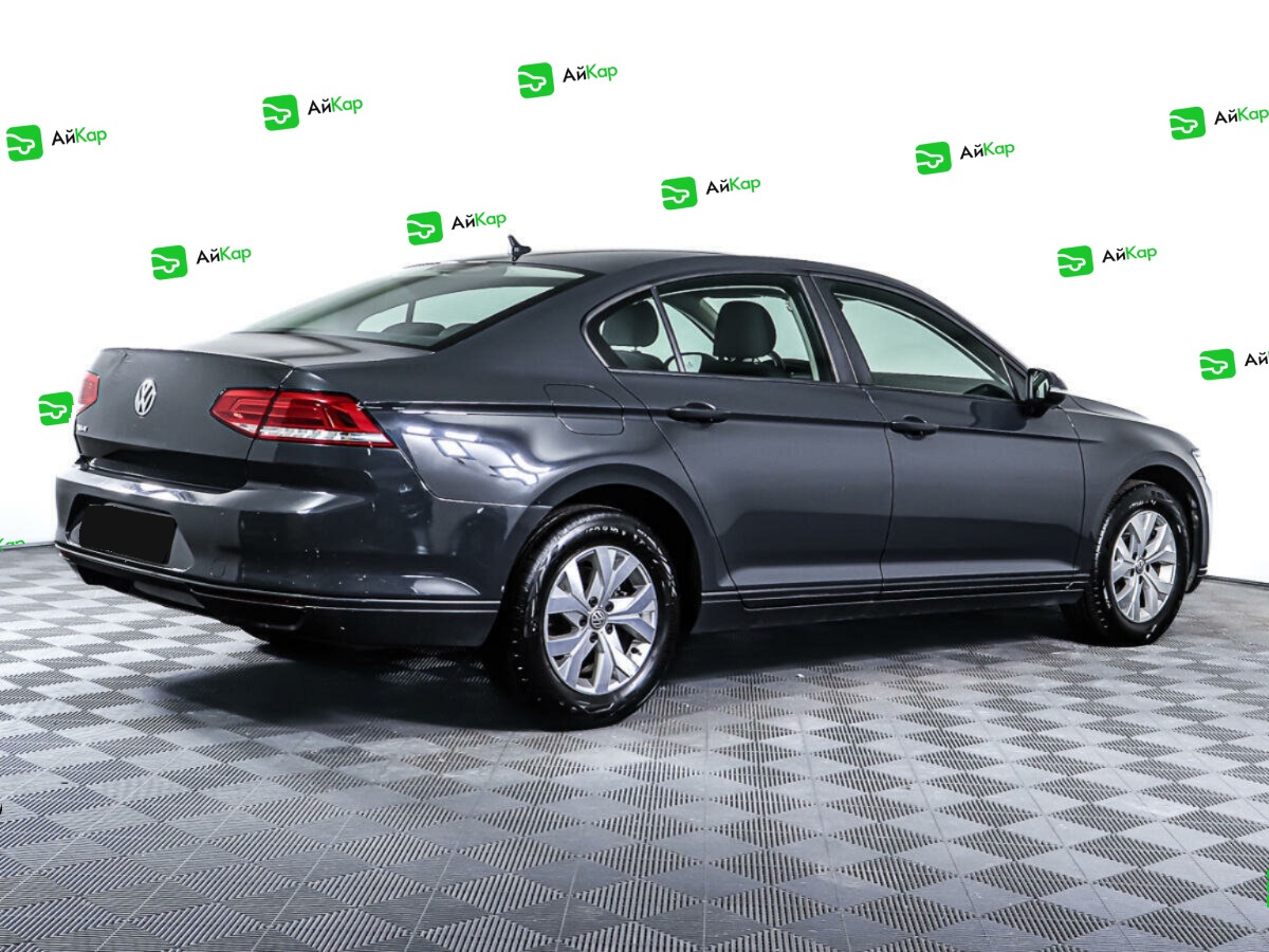 Volkswagen Passat с пробегом — 2017 год. Фото: #4