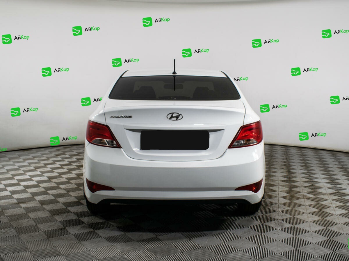 Hyundai Solaris с пробегом — 2016 год. Фото: #5