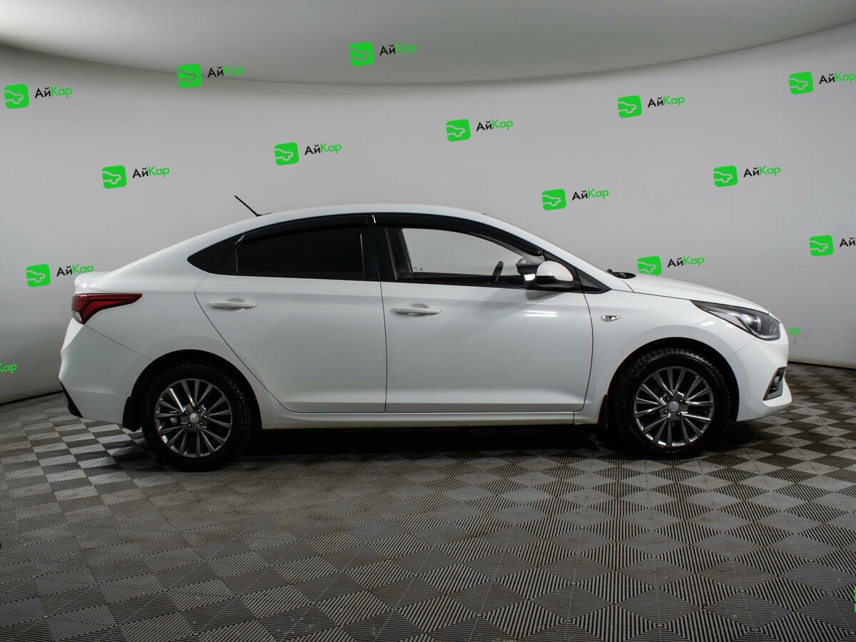 Hyundai Solaris с пробегом — 2018 год. Фото: #3