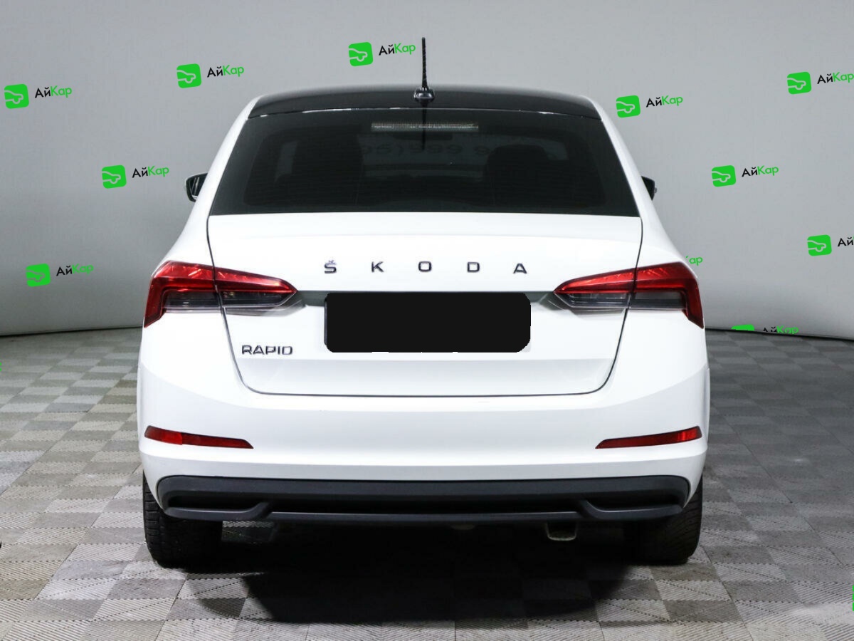 Skoda Rapid с пробегом — 2021 год. Фото: #5