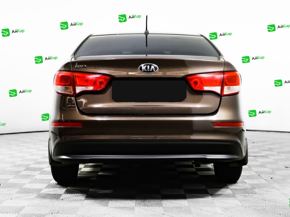 Kia Rio с пробегом — 2015 год. Фото: #4