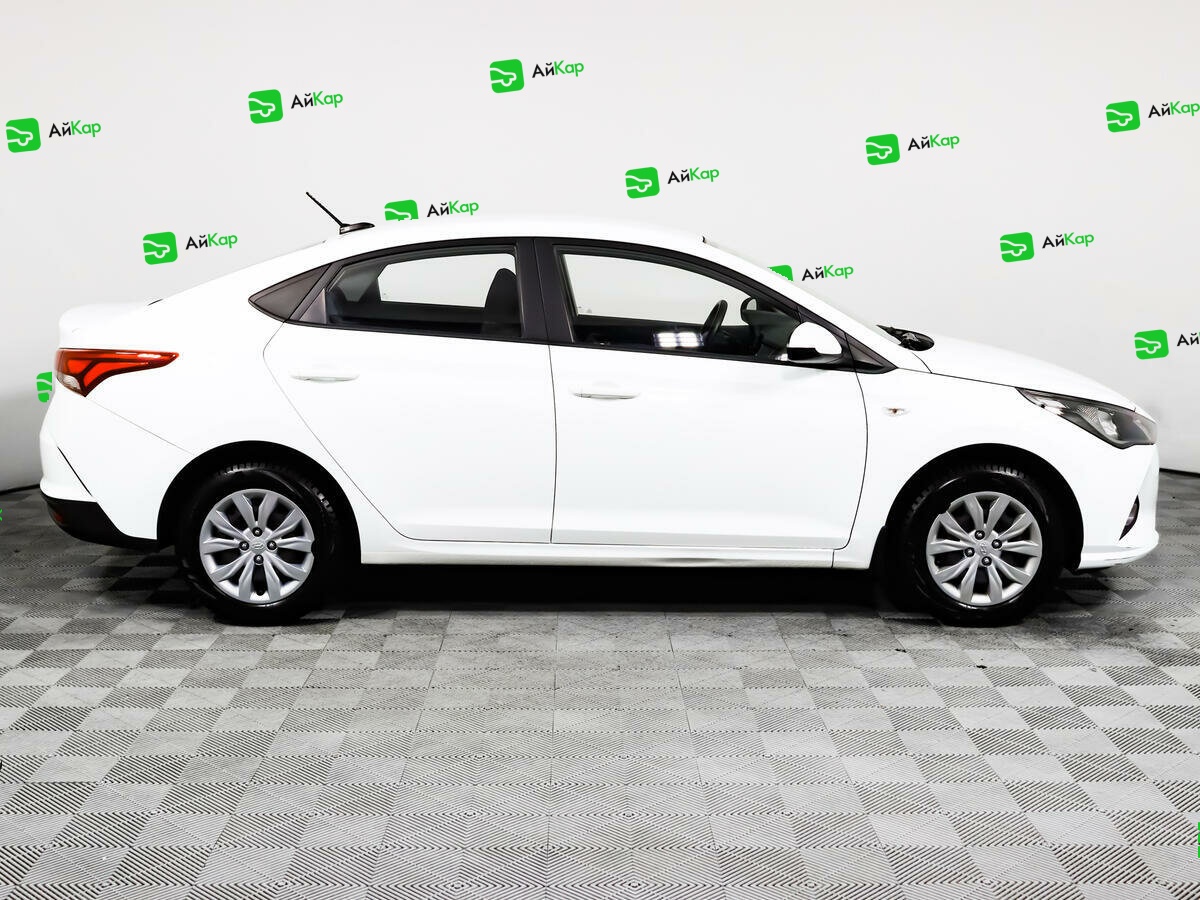 Hyundai Solaris с пробегом — 2020 год. Фото: #3