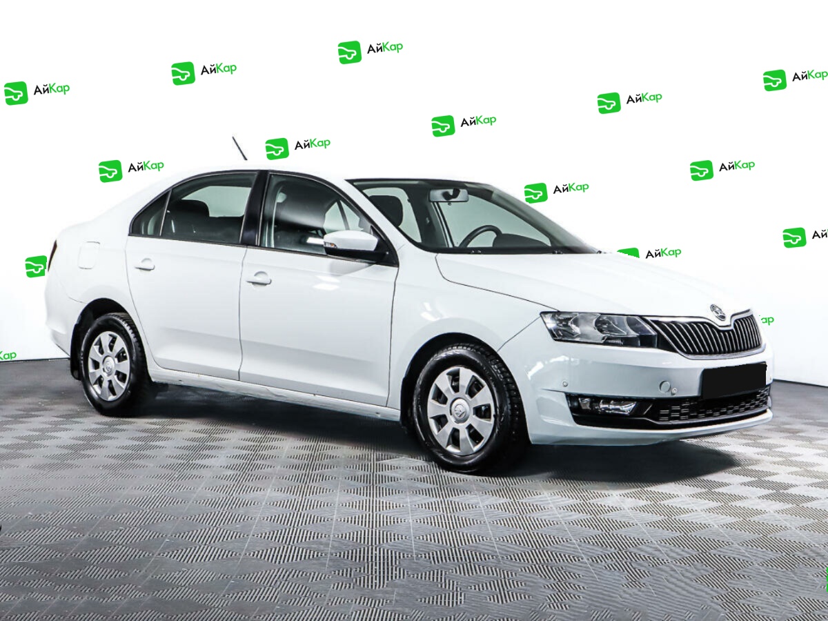 Skoda Rapid с пробегом — 2017 год. Фото: #2