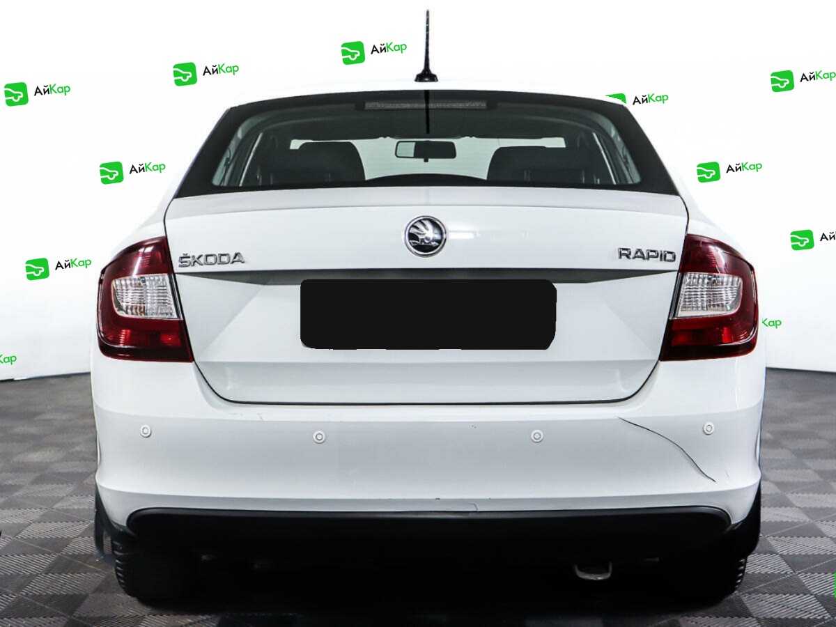 Skoda Rapid с пробегом — 2017 год. Фото: #5