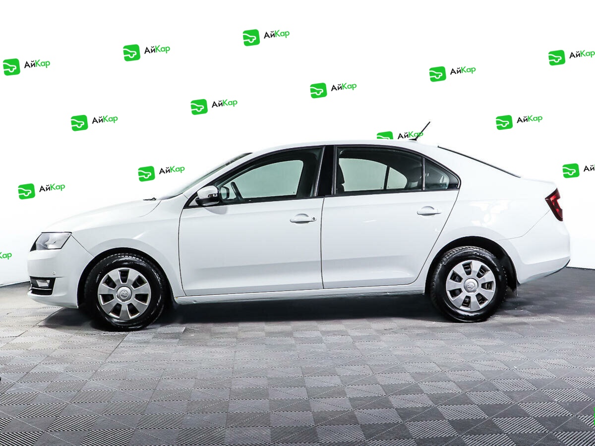 Skoda Rapid с пробегом — 2017 год. Фото: #7
