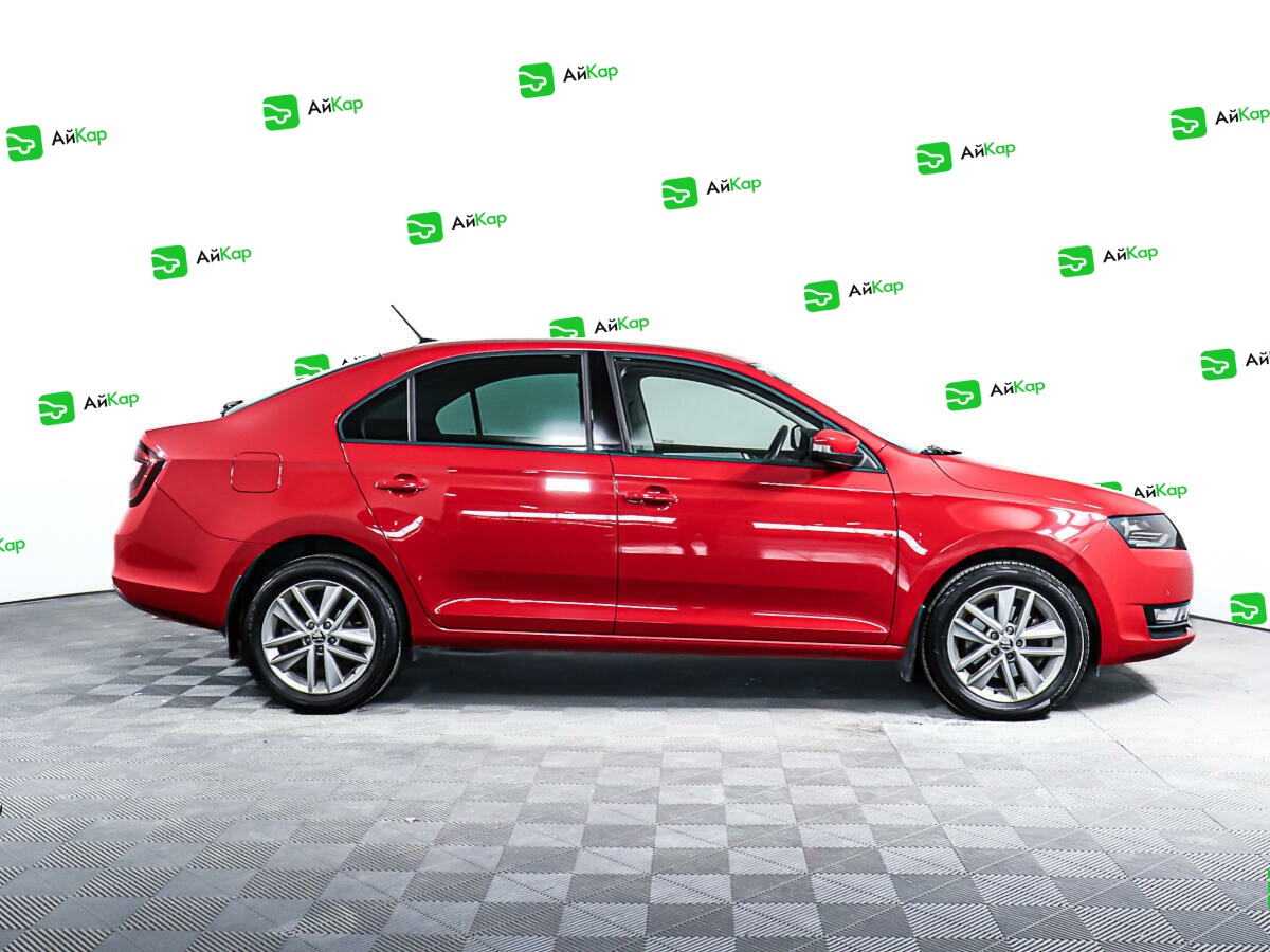 Skoda Rapid с пробегом — 2019 год. Фото: #3