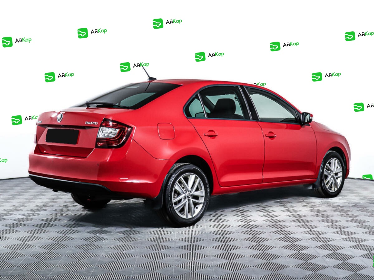 Skoda Rapid с пробегом — 2019 год. Фото: #4