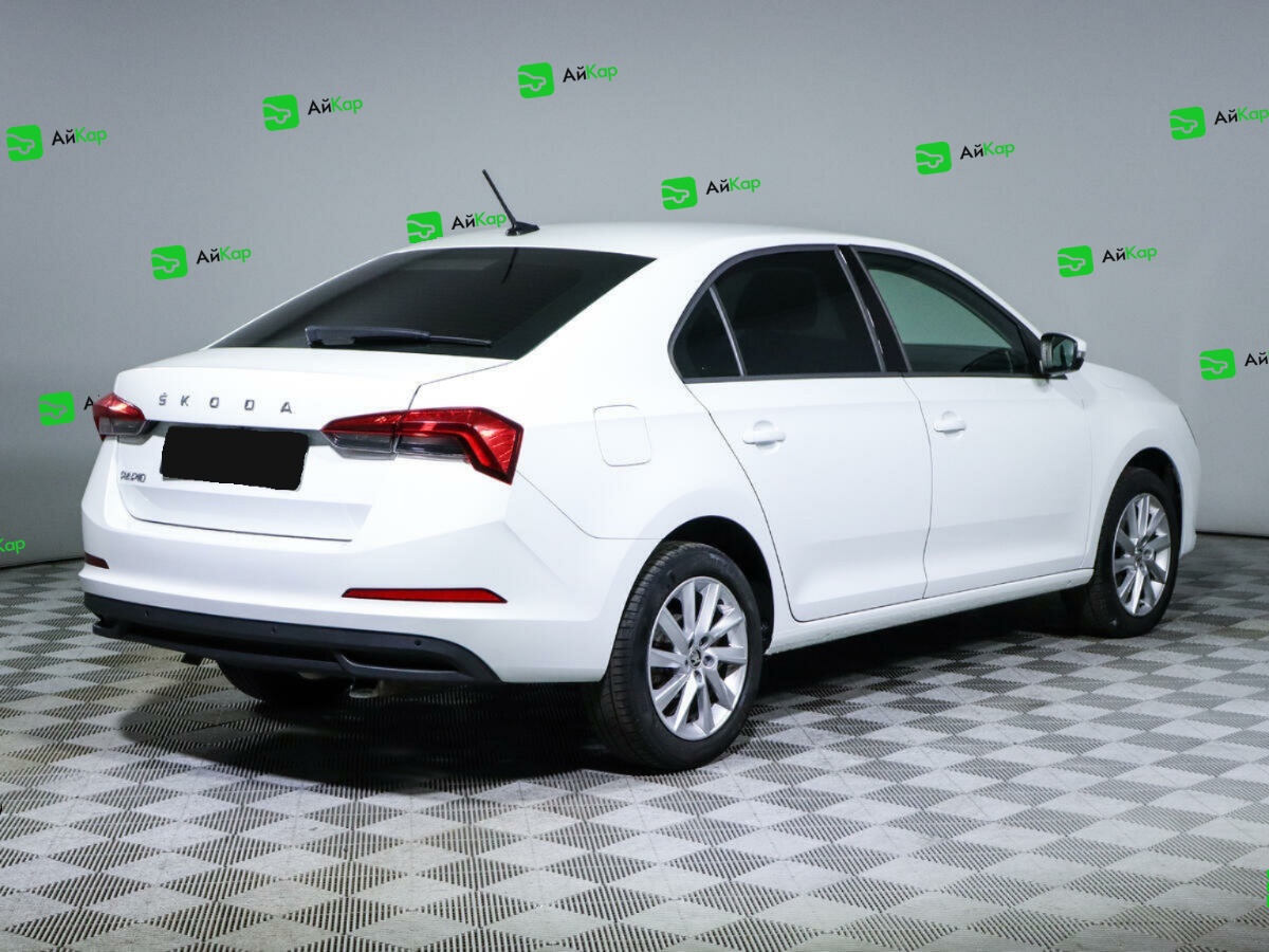 Skoda Rapid с пробегом — 2021 год. Фото: #4