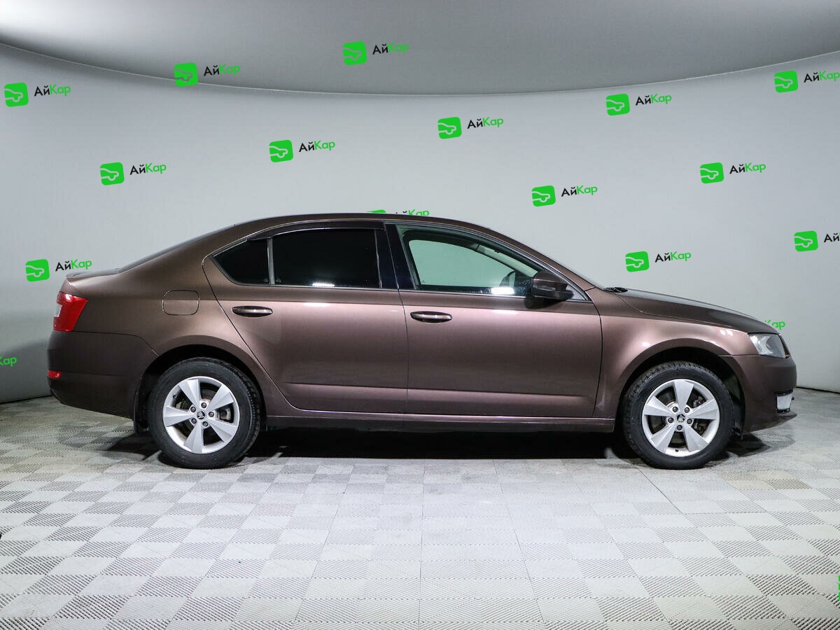 Skoda Octavia с пробегом — 2014 год. Фото: #3