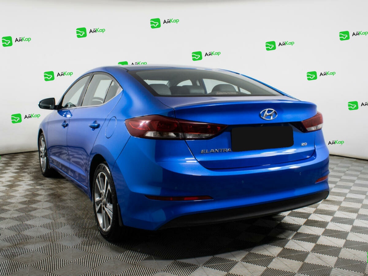 Hyundai Elantra с пробегом — 2016 год. Фото: #6