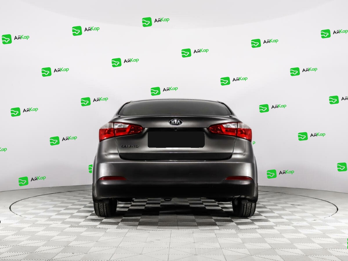 Kia Cerato с пробегом — 2016 год. Фото: #5