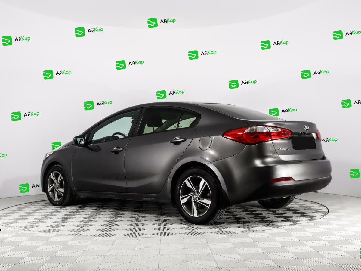 Kia Cerato с пробегом — 2016 год. Фото: #6