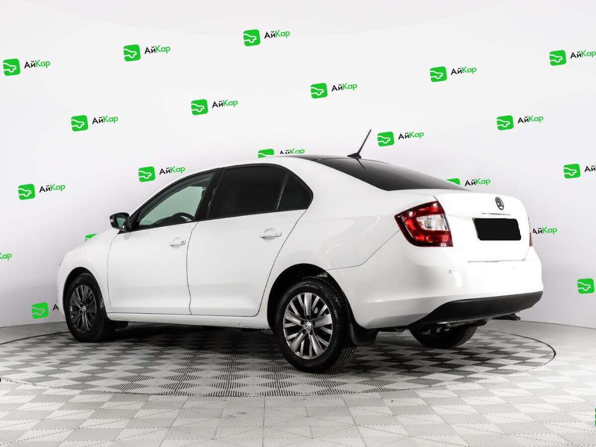 Skoda Rapid с пробегом — 2018 год. Фото: #6