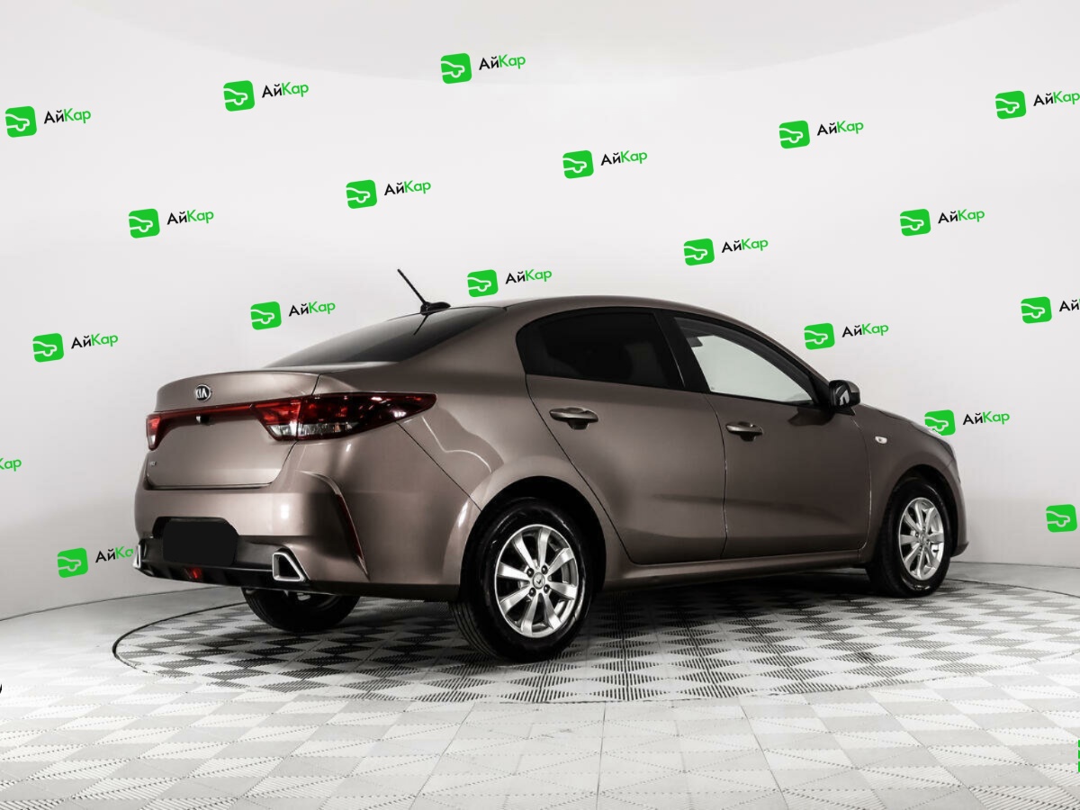 Kia Rio с пробегом — 2020 год. Фото: #4