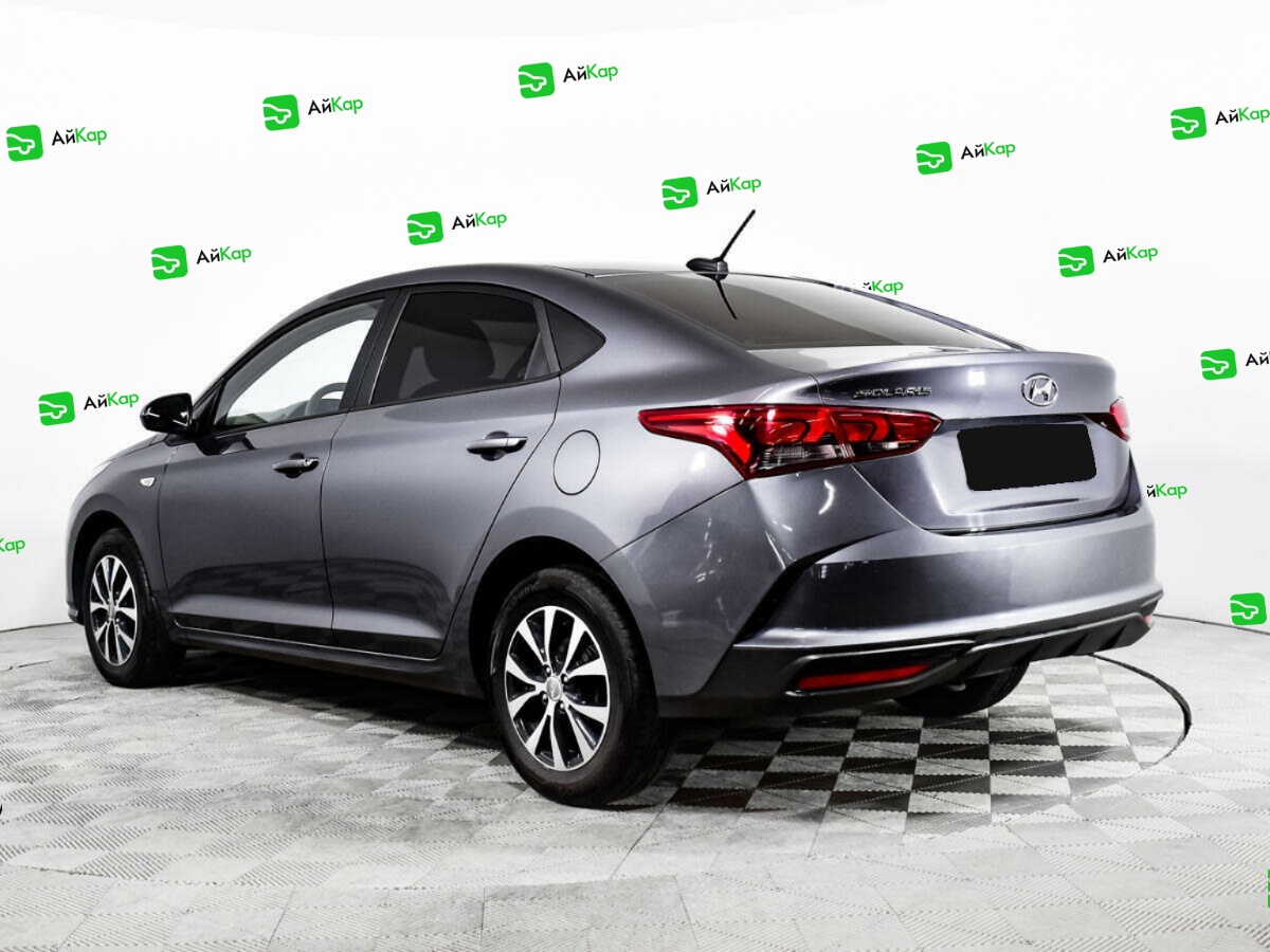 Hyundai Solaris с пробегом — 2021 год. Фото: #6