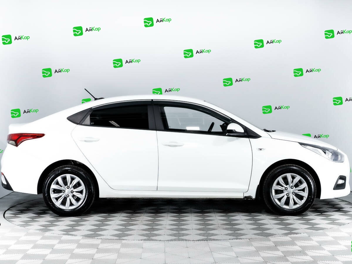 Hyundai Solaris с пробегом — 2020 год. Фото: #3