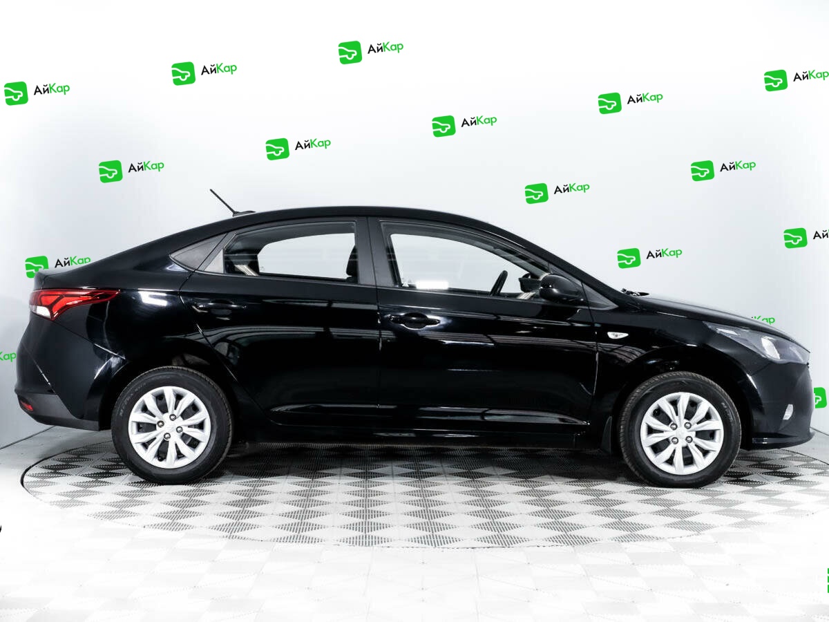 Hyundai Solaris с пробегом — 2021 год. Фото: #3