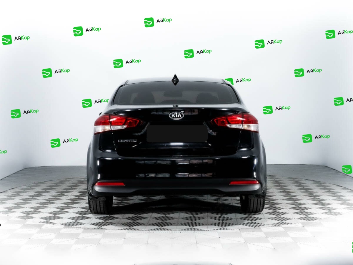 Kia Cerato с пробегом — 2018 год. Фото: #5