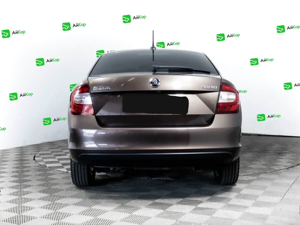 Skoda Rapid с пробегом — 2019 год. Фото: #4
