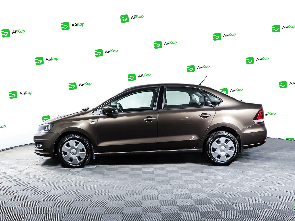Volkswagen Polo с пробегом — 2016 год. Фото: #7