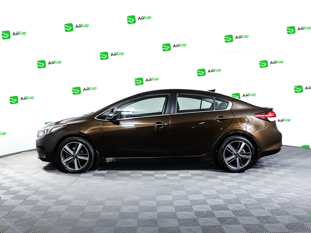 Kia Cerato с пробегом — 2017 год. Фото: #7