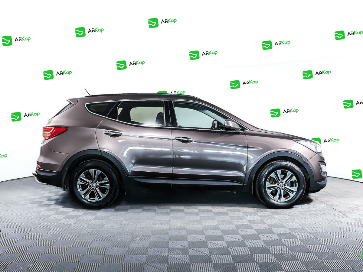 Hyundai Santa Fe с пробегом — 2013 год. Фото: #3