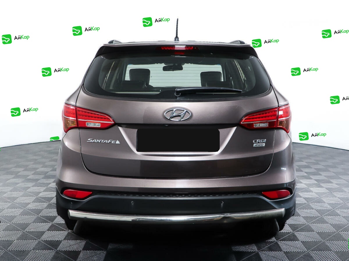 Hyundai Santa Fe с пробегом — 2013 год. Фото: #5