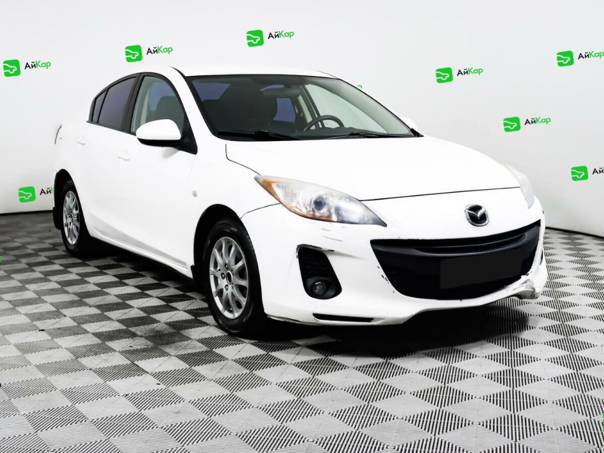 Mazda 3 с пробегом — 2012 год. Фото: #2