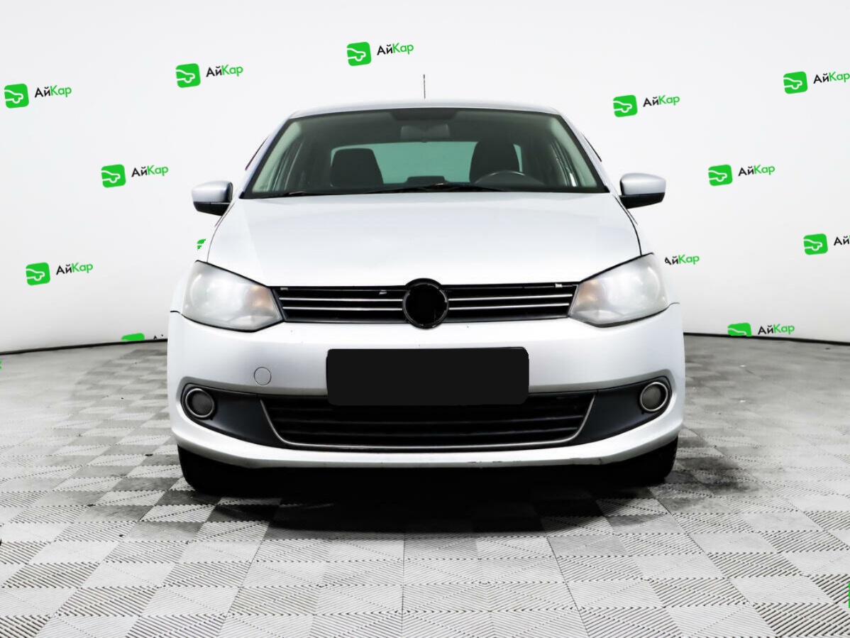 Volkswagen Polo с пробегом — 2012 год. Фото: #1