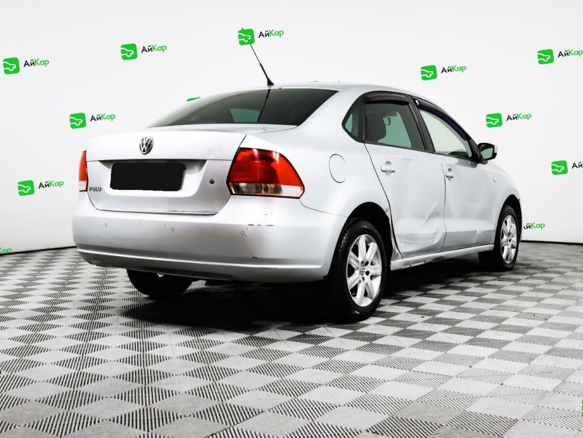 Volkswagen Polo с пробегом — 2012 год. Фото: #4