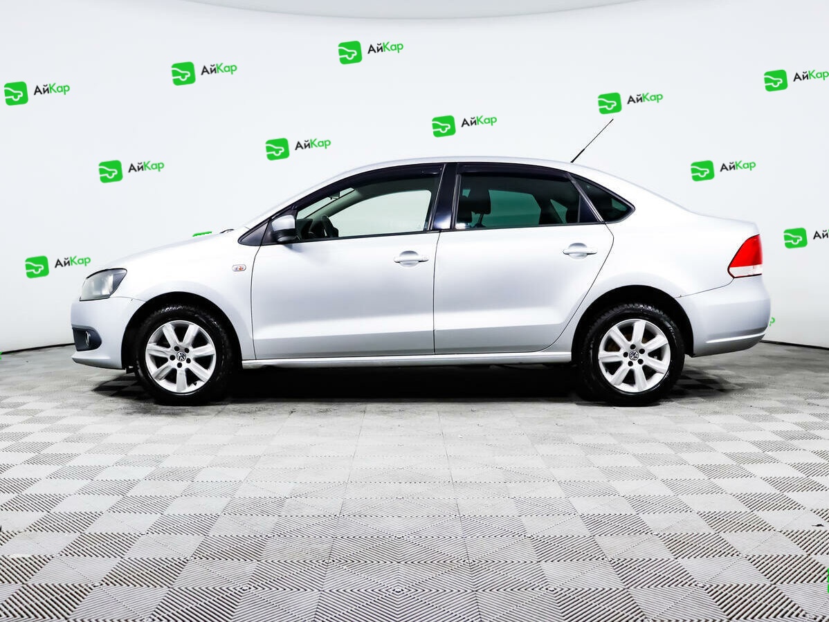 Volkswagen Polo с пробегом — 2012 год. Фото: #7