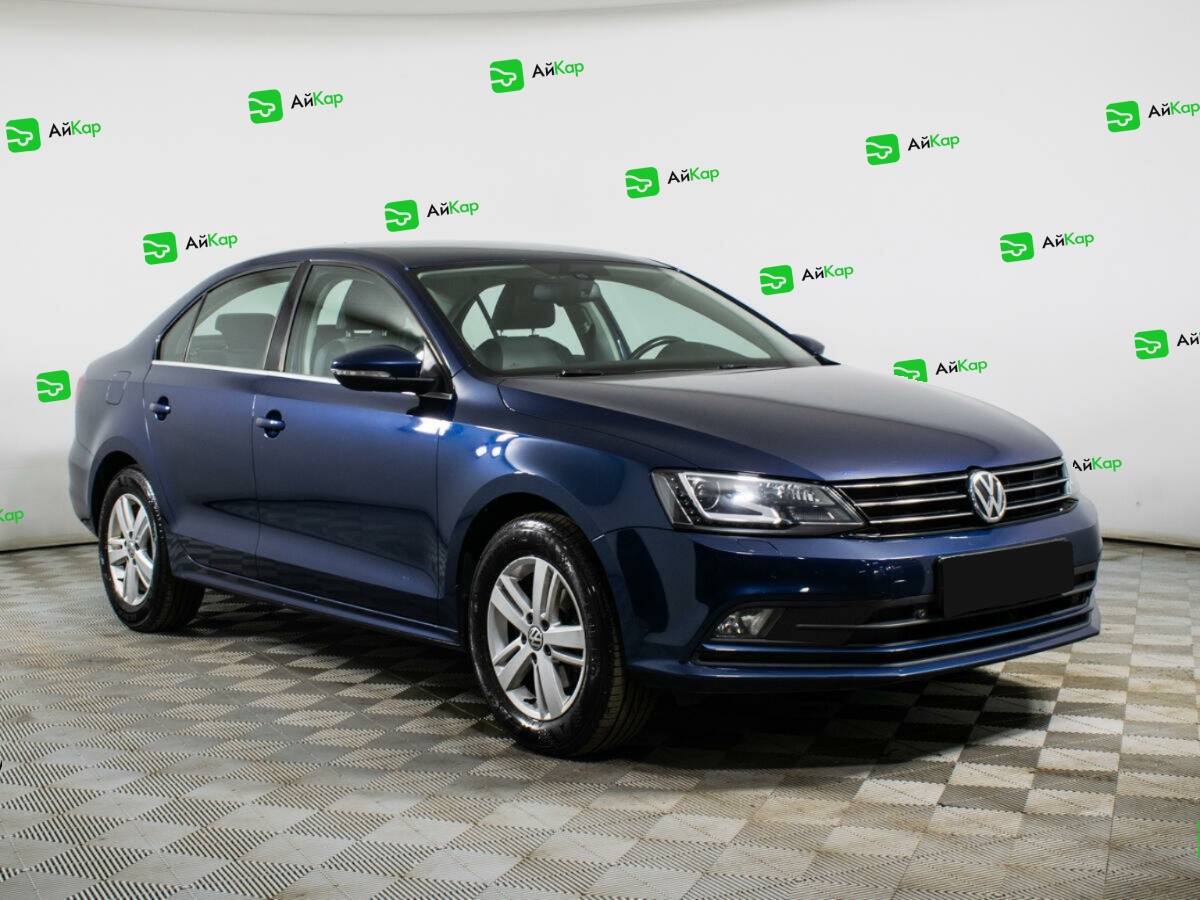 Volkswagen Jetta с пробегом — 2015 год. Фото: #2