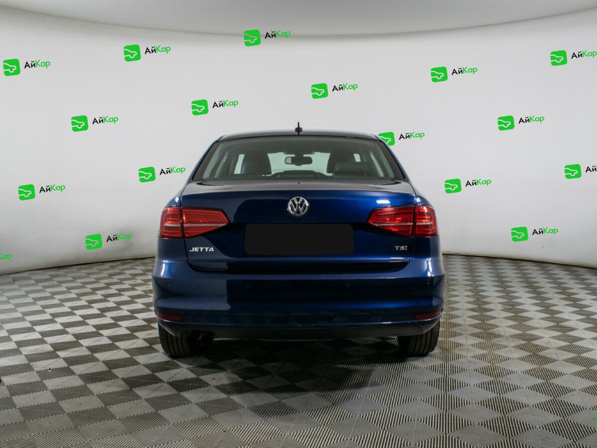 Volkswagen Jetta с пробегом — 2015 год. Фото: #5