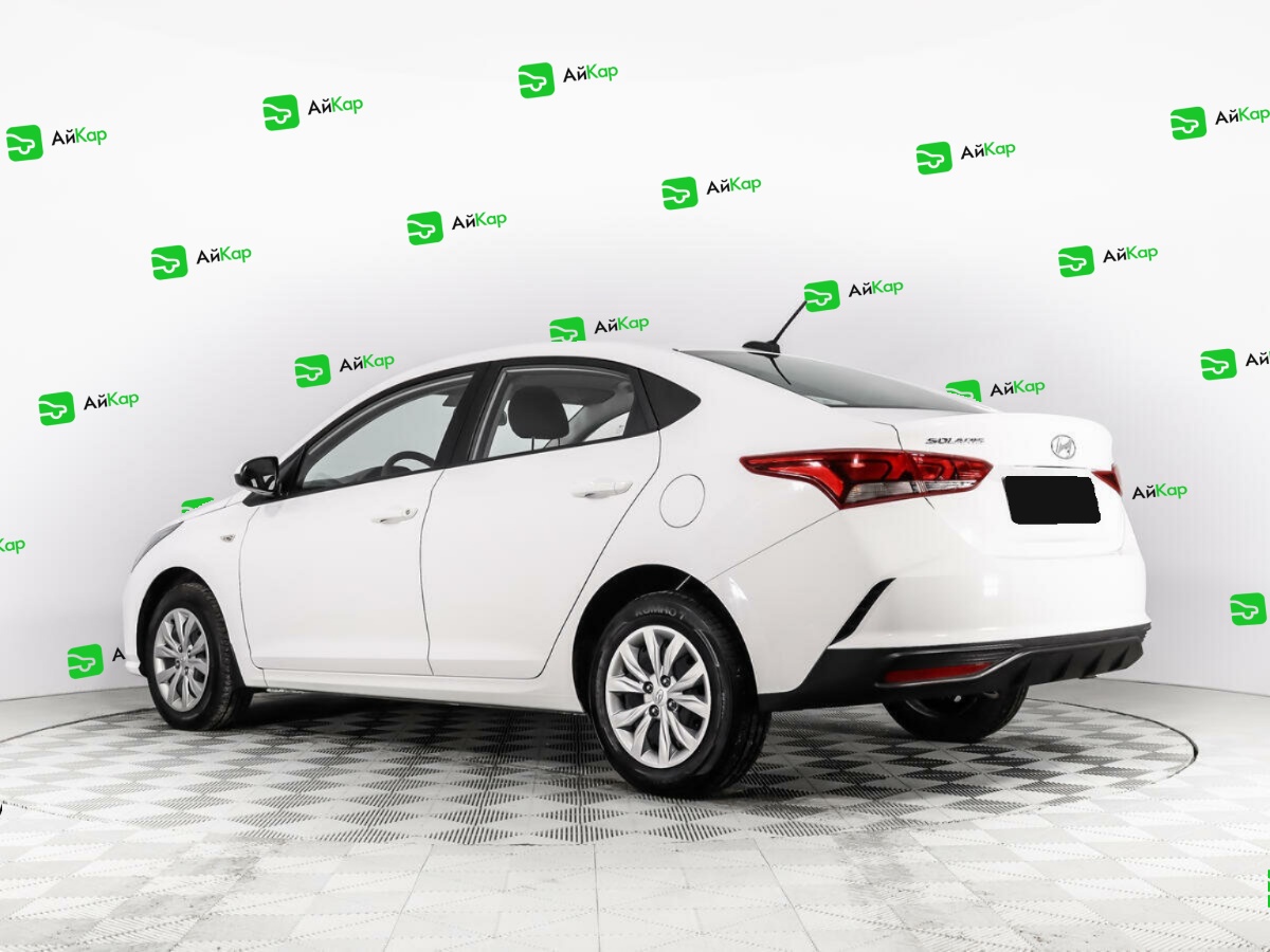 Hyundai Solaris с пробегом — 2021 год. Фото: #6