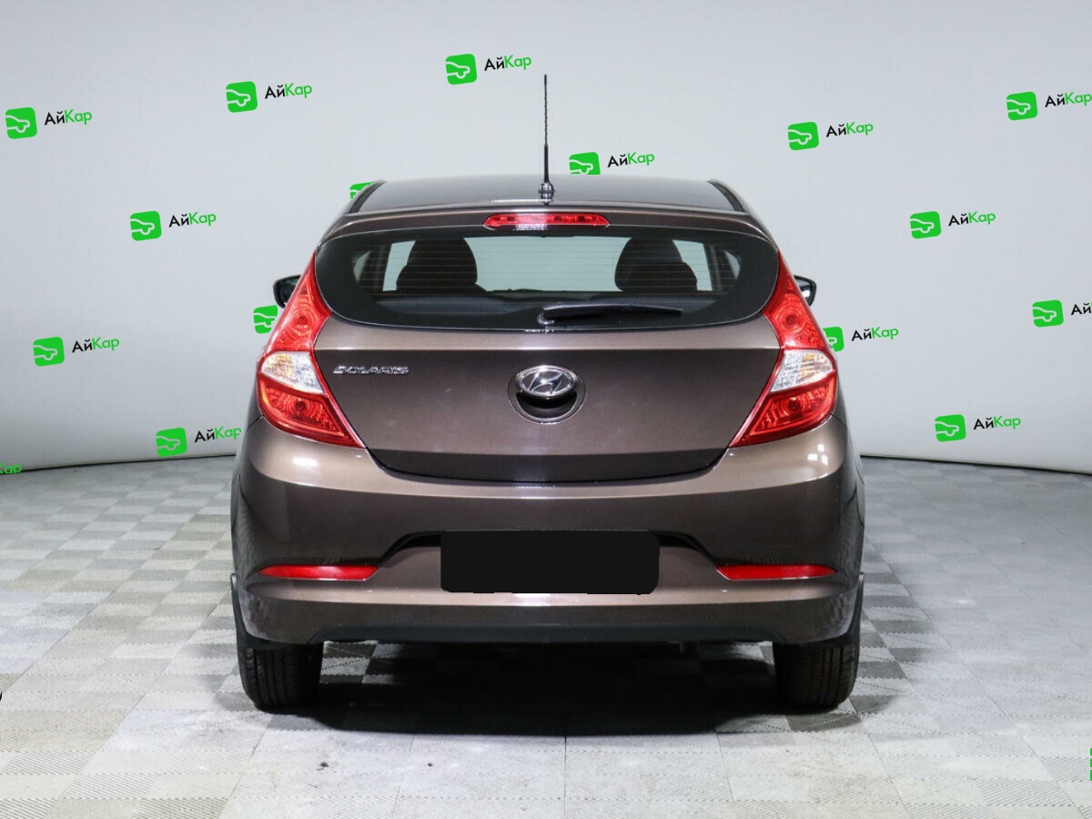 Hyundai Solaris с пробегом — 2016 год. Фото: #4