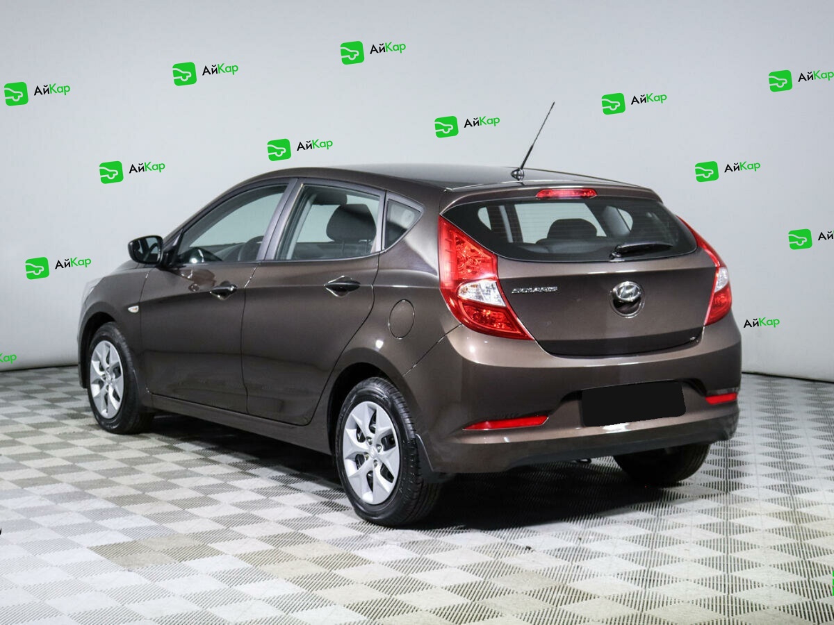 Hyundai Solaris с пробегом — 2016 год. Фото: #5