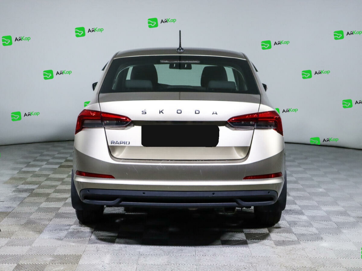 Skoda Rapid с пробегом — 2021 год. Фото: #5
