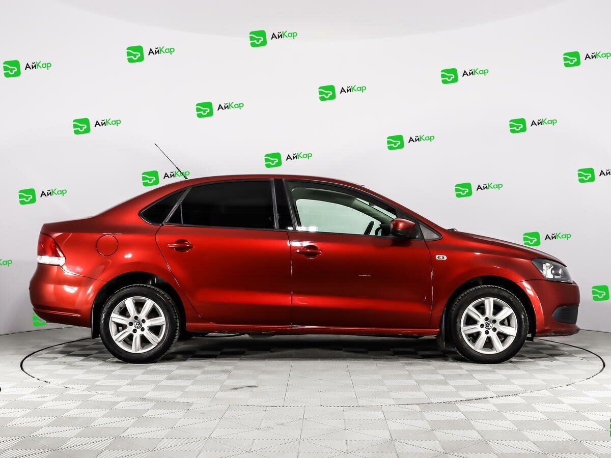 Volkswagen Polo с пробегом — 2012 год. Фото: #3