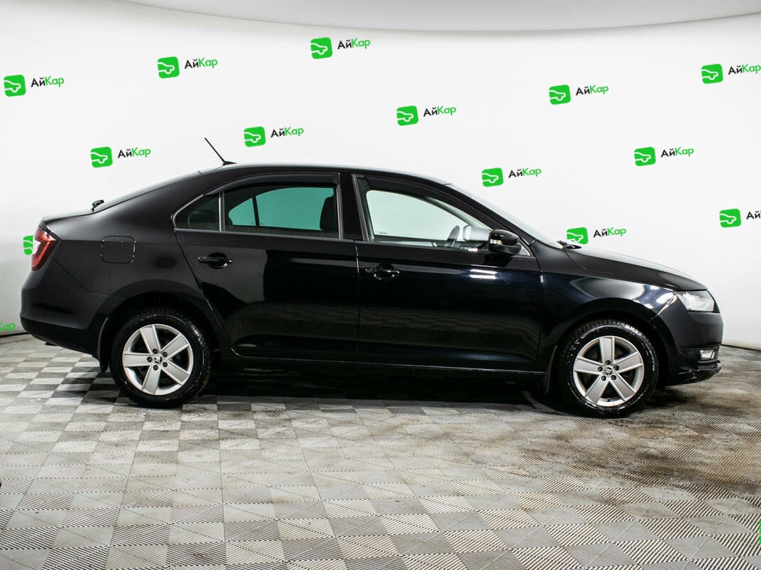 Skoda Rapid с пробегом — 2019 год. Фото: #3
