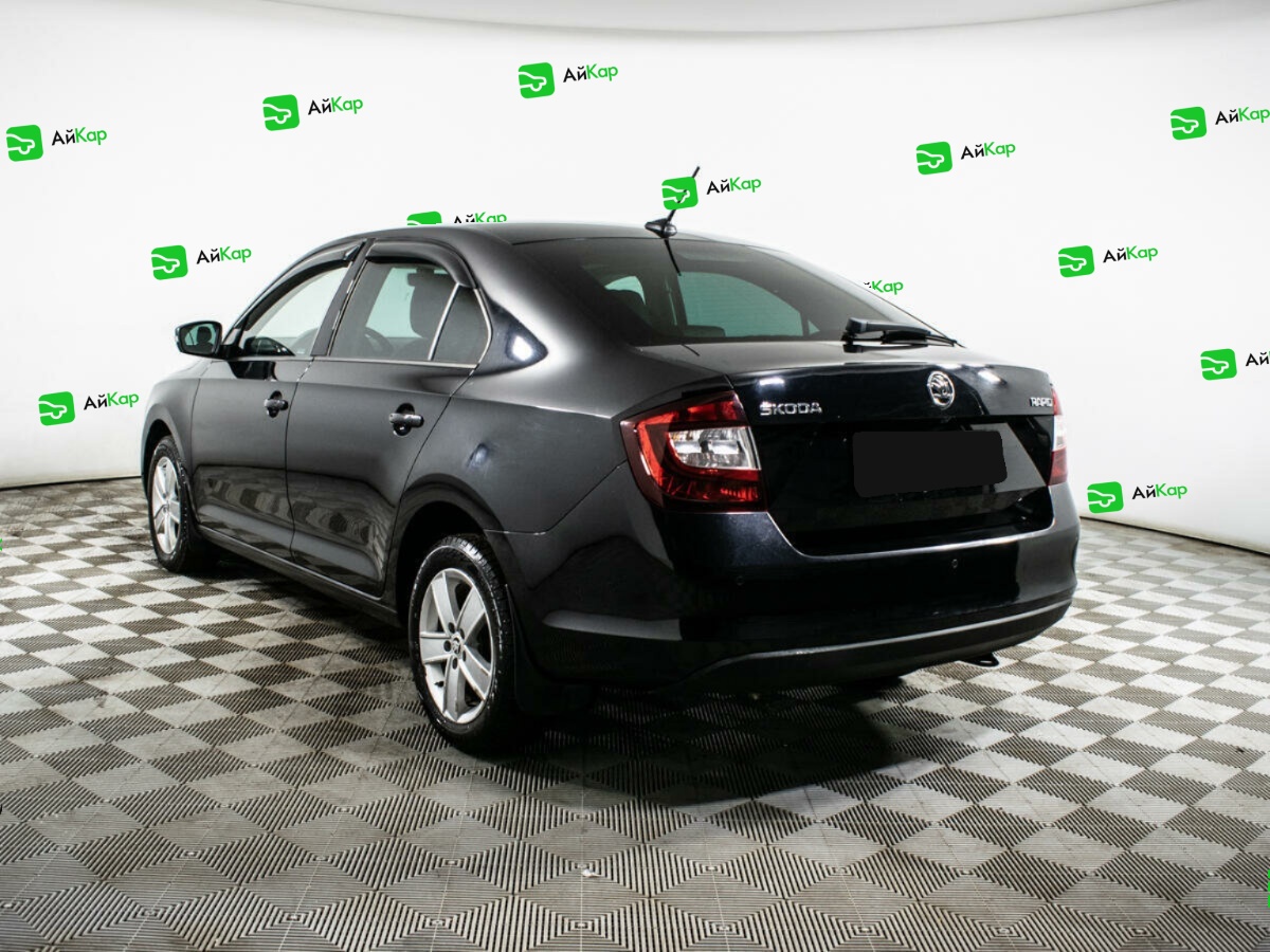 Skoda Rapid с пробегом — 2019 год. Фото: #6