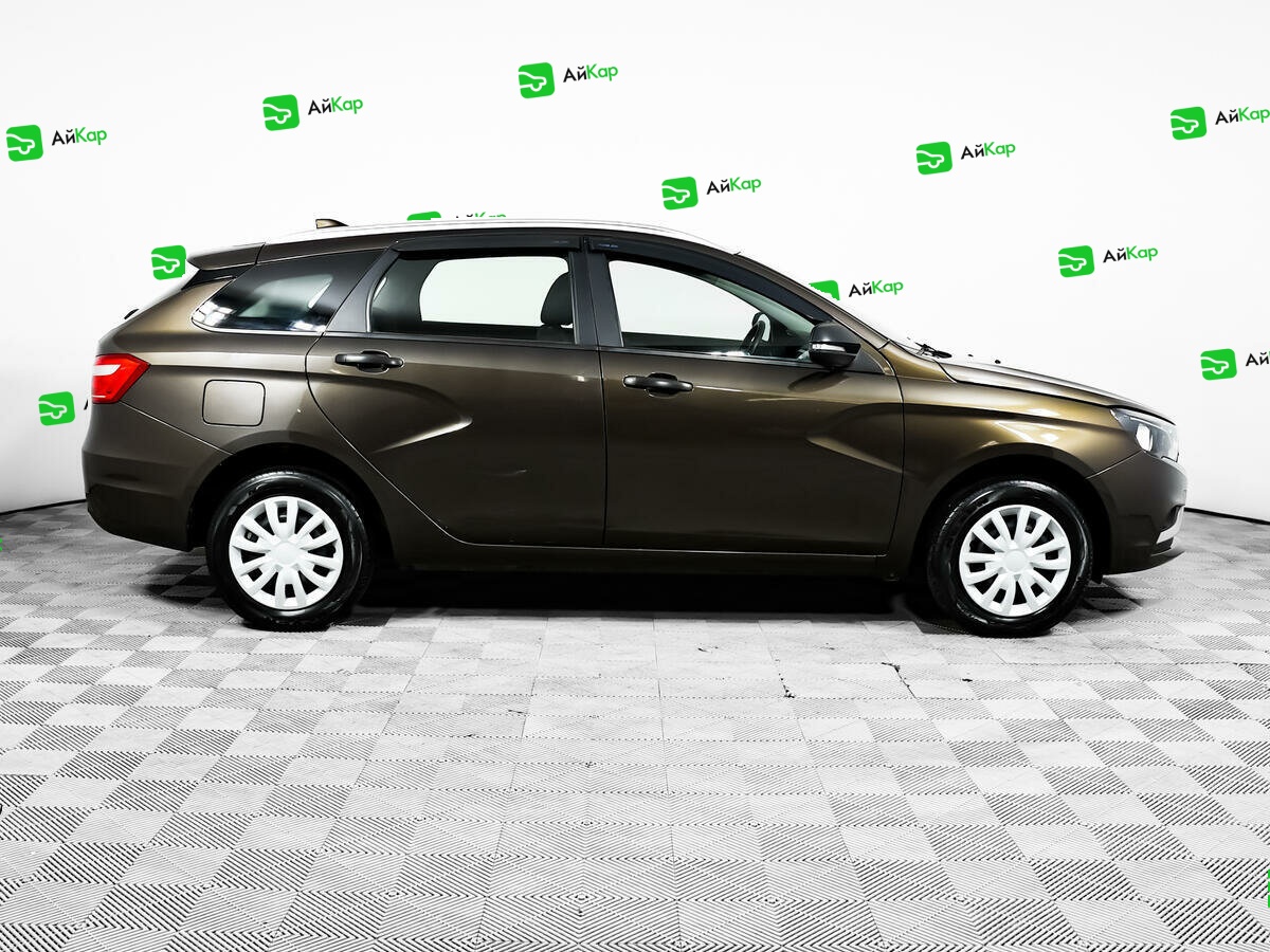 Lada (ВАЗ) Vesta с пробегом — 2021 год. Фото: #3