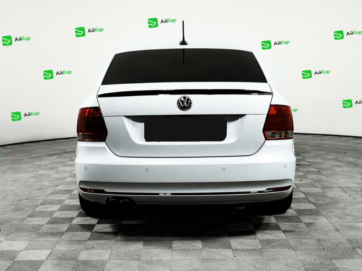 Volkswagen Polo с пробегом — 2018 год. Фото: #5