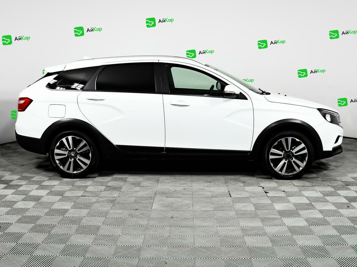 Lada (ВАЗ) Vesta с пробегом — 2021 год. Фото: #3