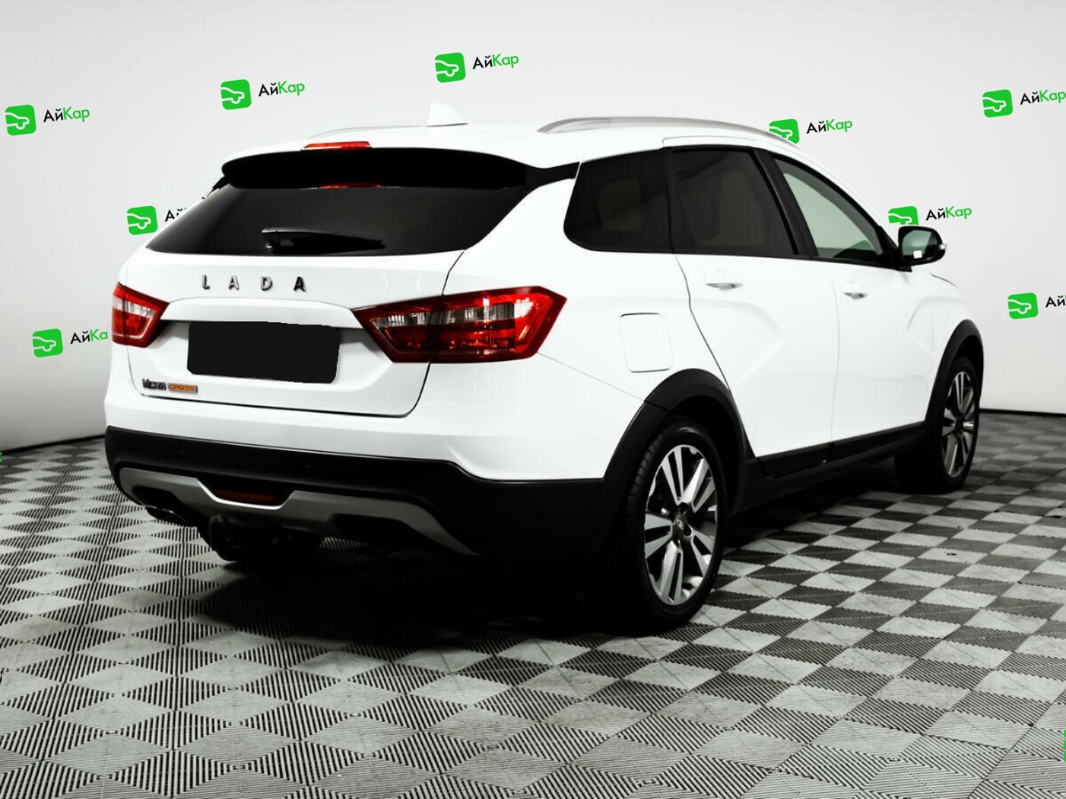 Lada (ВАЗ) Vesta с пробегом — 2021 год. Фото: #4