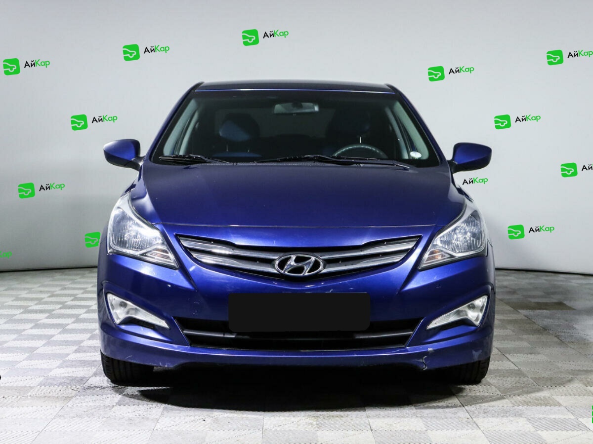 Hyundai Solaris с пробегом — 2015 год. Фото: #1