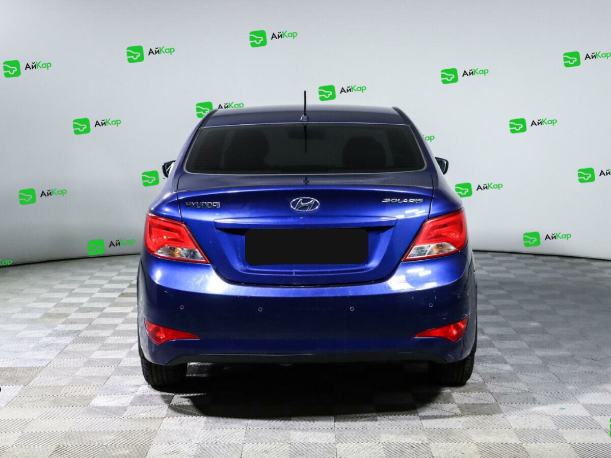 Hyundai Solaris с пробегом — 2015 год. Фото: #5