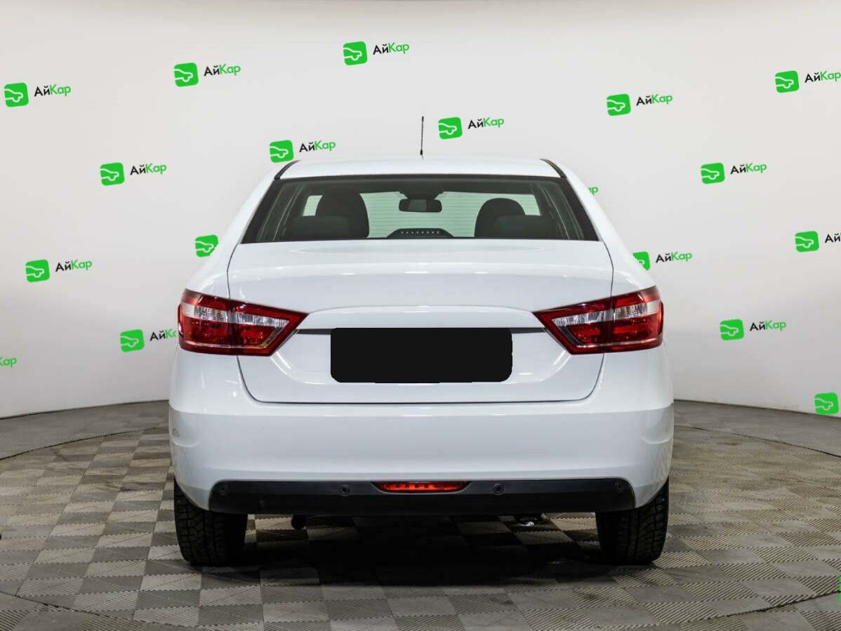 Lada (ВАЗ) Vesta с пробегом — 2022 год. Фото: #4