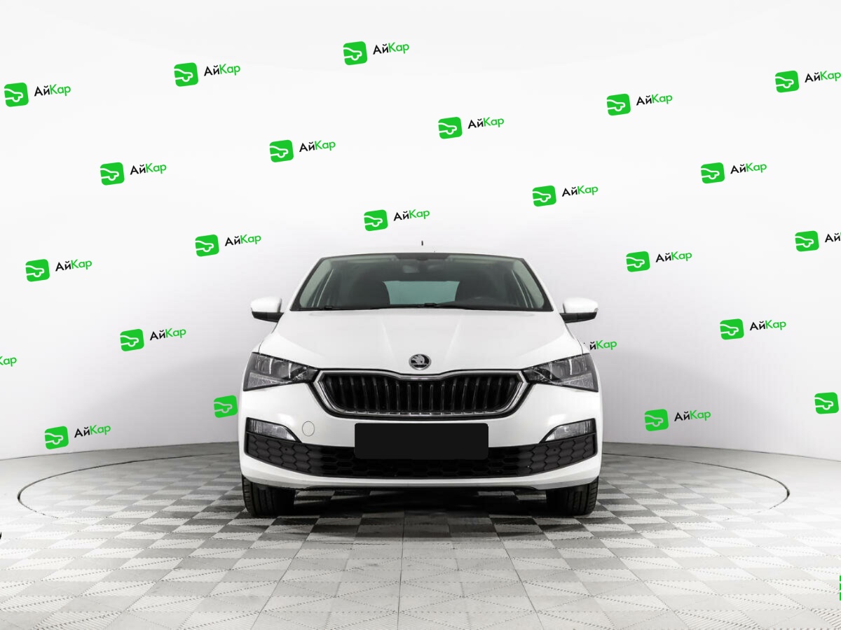 Skoda Rapid с пробегом — 2021 год. Фото: #1