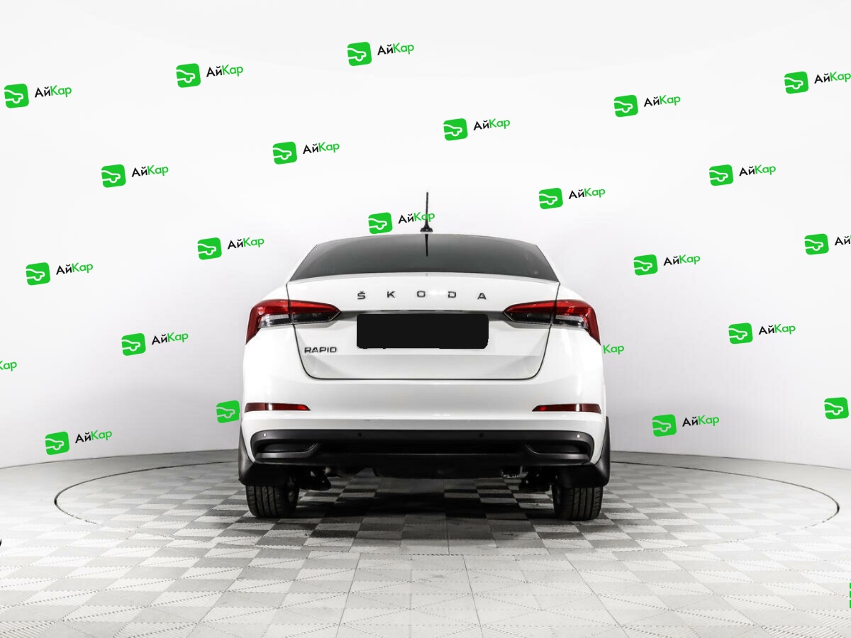 Skoda Rapid с пробегом — 2021 год. Фото: #5